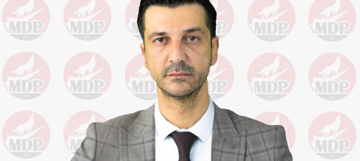 Devletimiz yüz milyonlarca dolar zarara uğratılmıştır. Zarardan dönmek yerine bundan rant elde etmeye çalışanlar var!